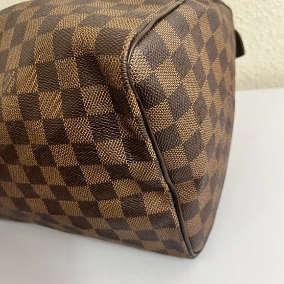 Louis Vuitton Damier Ebene Speedy 35 - Picture 12 of 16